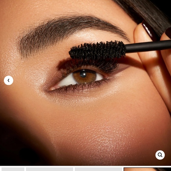 NWT MASCARA XXL- BLACK

13ml - Picture 2 of 3